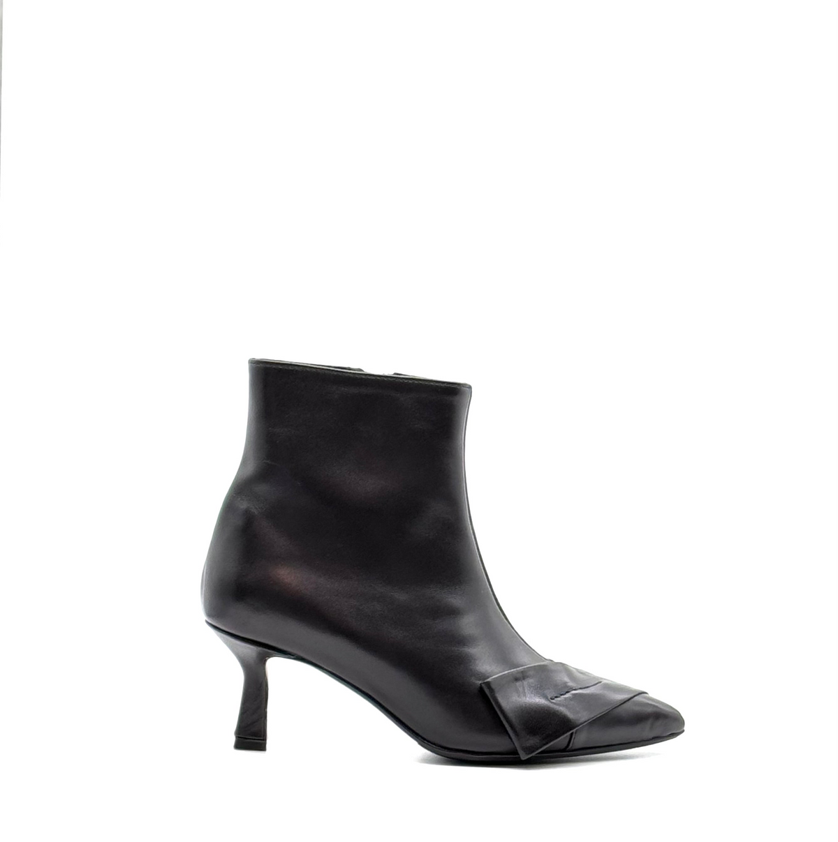 Ankle boots L'ARIANNA