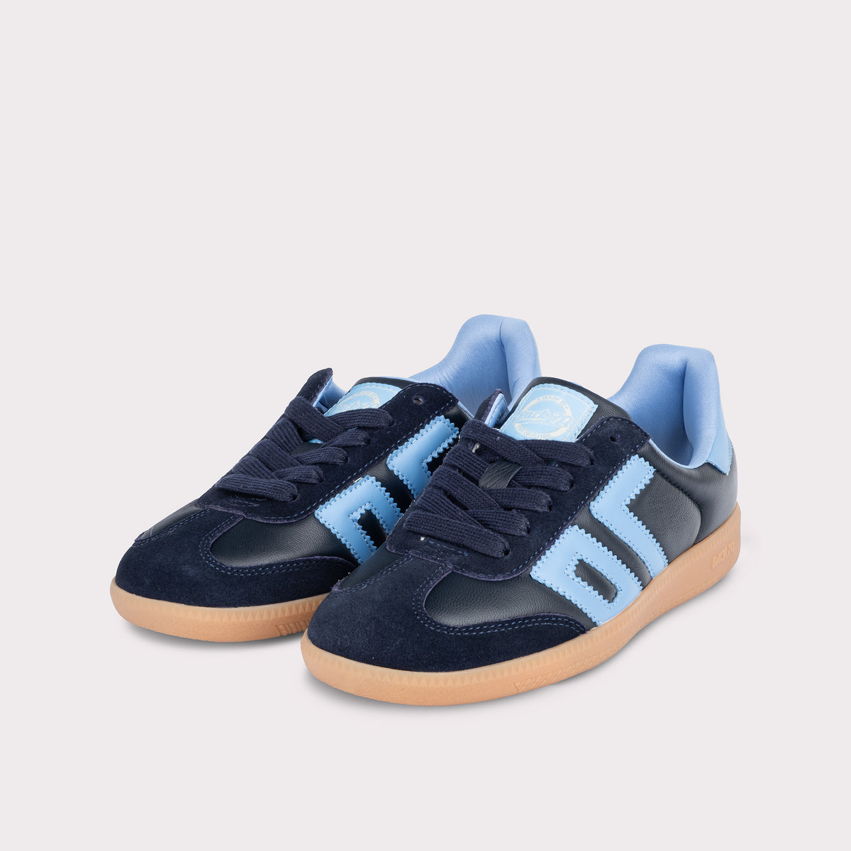 Sneakers BACK70 CLOUD N001