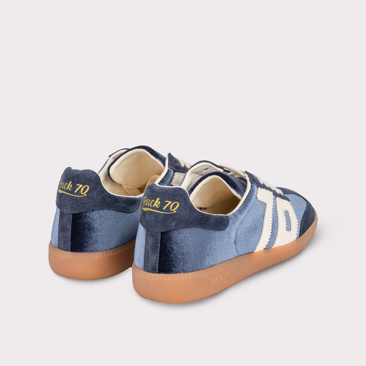 Sneakers BACK70 CLOUD V001