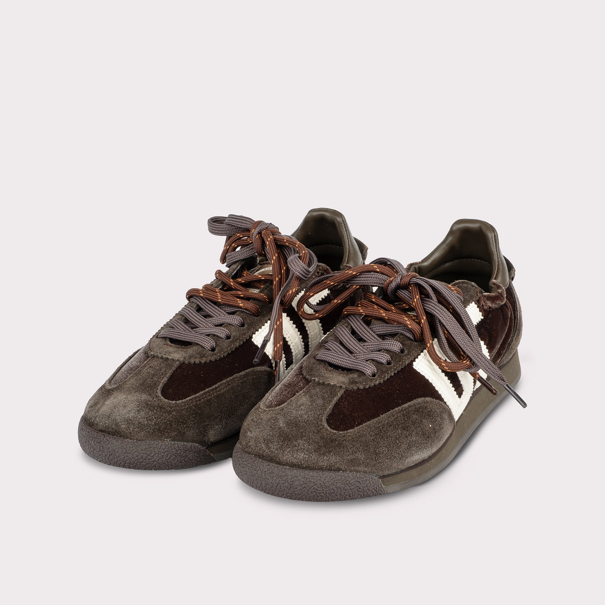 Sneakers BACK70 ROCKET V007
