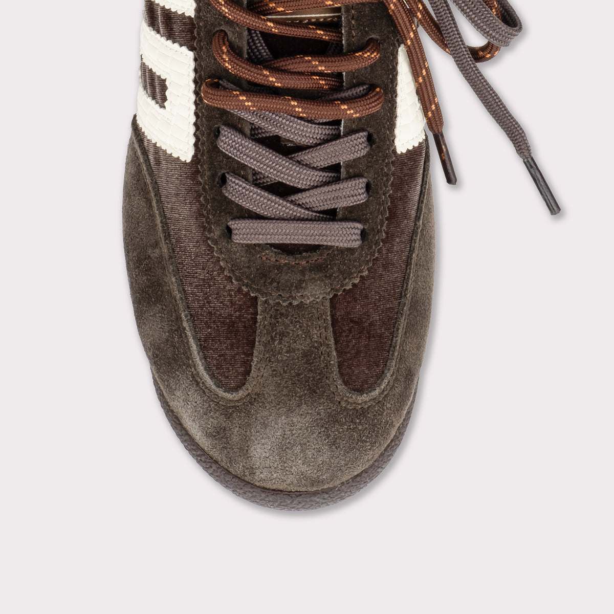 Sneakers BACK70 ROCKET V007